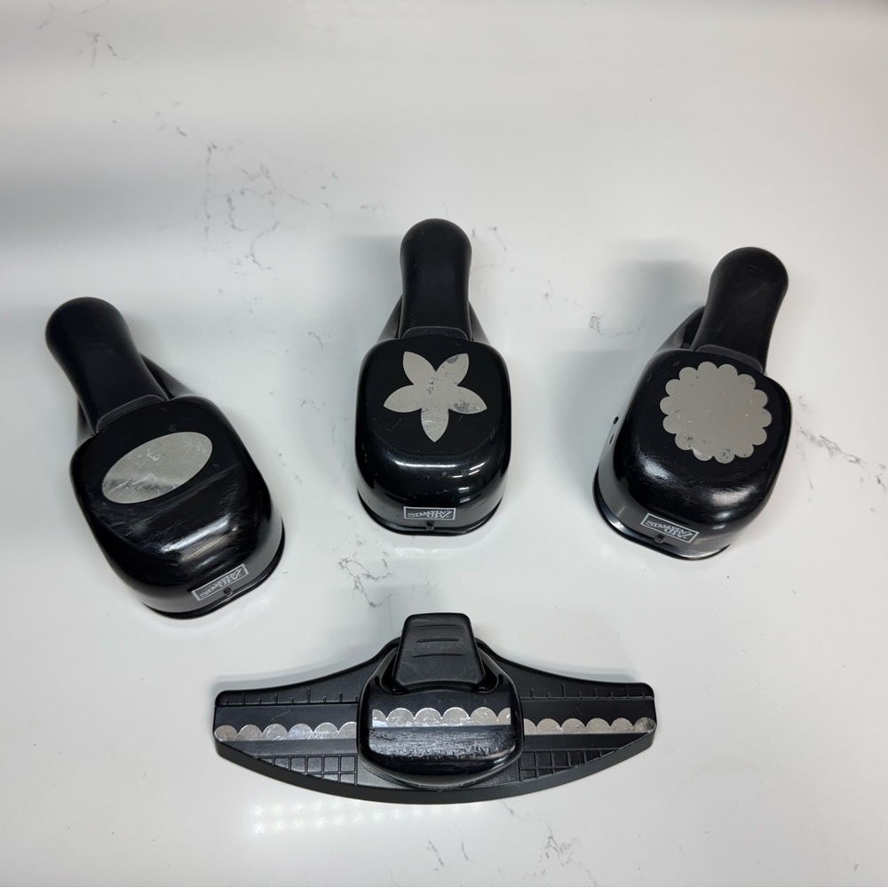 Stampin Up Paper Punch Lot Of 4 Scallop Circle Oval Flower & Scallop Edge